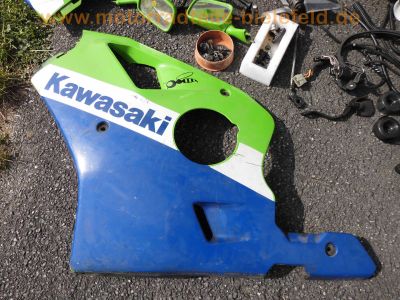 Kawasaki_ZXR_400_H_USD-Gabel_neue_Reifen_Ersatzteile_spare-parts_-_wie_ZX_ZXR_400_L_50.jpg