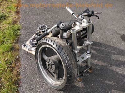 Suzuki_GSX-R_750_1100_GSX_750_1100_R_GU74C_GR75A_Ersatz-Teile_spare-parts_Gabel_Rader_fork_wheels_4.jpg