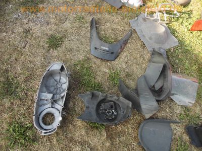Yamaha_YP250_MAJESTY_250_4UC_4T_LC_Roller_Scooter_Ersatzteile_Teile_spare-parts_spares_60.jpg
