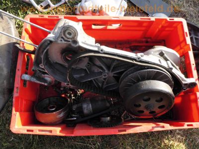 Yamaha_YP250_MAJESTY_250_4UC_4T_LC_Roller_Scooter_Ersatzteile_Teile_spare-parts_spares_64.jpg