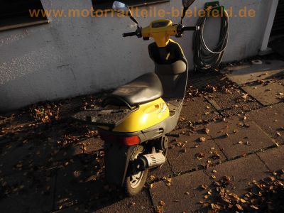 Adly_Her_Chee_CAT_125_gelb_Roller_Scooter_GY6_Ersatzteile_Teile_spares_spare-parts_Topcase_24.jpg