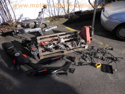 Honda_CBR125R_JC34_Teile_Ersatzteile_spares_spare-parts_wie_JC39_1.jpg