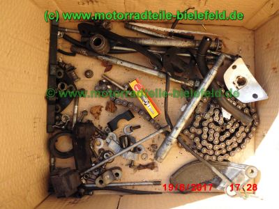 Honda_CLR125_JD18_gelb_Custom-Sitzbank_100kmh_Teile_Ersatzteile_parts_spares_spare-parts_ricambi_repuestos-20.jpg