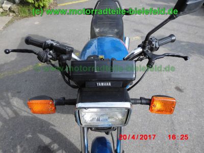 Yamaha_XS400_DOHC_12E_YICS_TWIN_blau_original_Auspuff_12E-14711_und_14721_nur_20500km-19.jpg