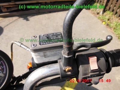 Suzuki_GSX250E_GS25x_blau_Twin_Oldtimer_original_Auspuff_–_wie_GSX400E_GS40X-28.jpg