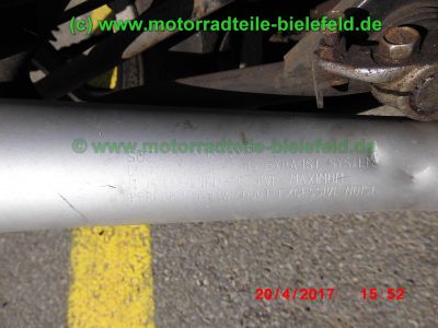Suzuki_GSX250E_GS25x_blau_Twin_Oldtimer_original_Auspuff_–_wie_GSX400E_GS40X-47.jpg