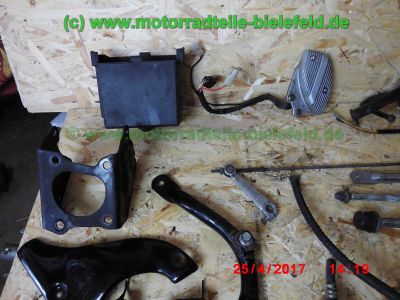 Yamaha_XV535_Virago_gruen_AME-Chopper_-_Teile_Ersatzteile_spares_parts_wie_XV_125_250_750_1100-196.jpg