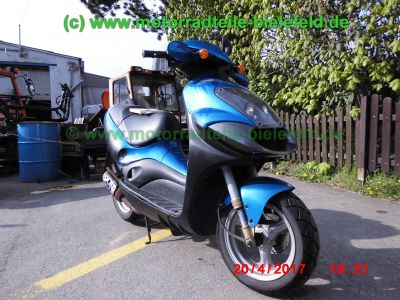 Suzuki_UX50_W_Zillion_Roller_Scooter_wie_AY50_WR_Katana-41.jpg