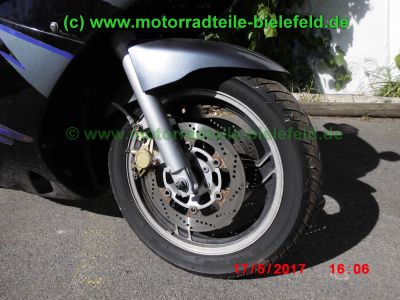 Suzuki_GSX1100F_GV72C_Karl_1127ccm_Motor_V708_Original-Zustand_GIVI_Topcase-Traeger_Teile_Ersatzteile_parts_spares_spare-parts_ricambi_repuestos_wie_GSX750F_GR78A-40.jpg