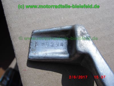 Kawasaki_ZZR600E_silber-blau_Glitter_Typ_ZX600E_–_Technik_wie_ZZ-R_600_D_E_ZX600D-38.jpg