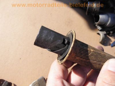 Oldtimer_Veteranen_Karton_1_-_Hebel_Griffe_Kleinteile_77.jpg