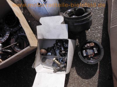 Oldtimer_Veteranen_Motor-Teile_engine_spares_spare-parts_83_.jpg