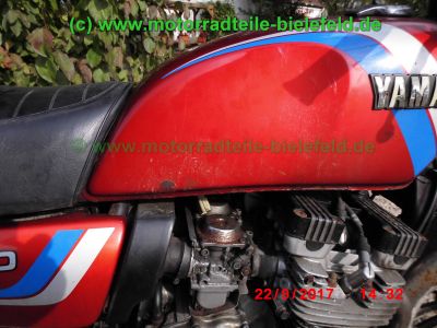 Yamaha_XJ550_4V8_rot_Oldtimer_original_Schuh_Gepaecktraeger_Koffertraeger_Halbschalen-Verkleidung_Windschild_Sturzbuegel_Teile_Ersatzteile_parts_spares_spare-parts_ricambi_repuestos-68.jpg