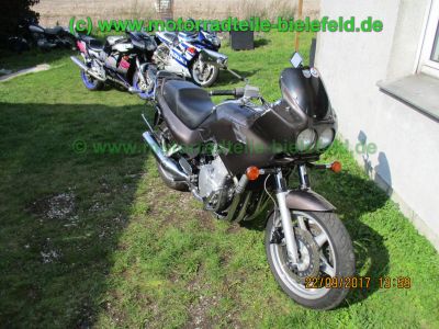 Suzuki_GSX1100G_GV74A_bronze_Kardan-Tourer_WP-Federn_Stahlflex_Weiss_Halbschalen_-Verkleidung_Sturzbuegel_Hepco-Becker_Gepaecktraeger_Koffertraeger_Motor_V718_1127ccm-27.jpg