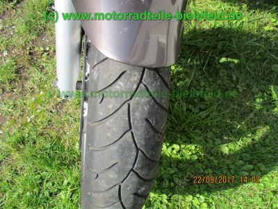 Suzuki_GSX1100G_GV74A_bronze_Kardan-Tourer_WP-Federn_Stahlflex_Weiss_Halbschalen_-Verkleidung_Sturzbuegel_Hepco-Becker_Gepaecktraeger_Koffertraeger_Motor_V718_1127ccm-50.jpg
