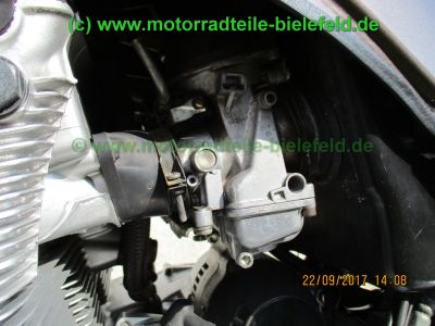 Suzuki_GSX1100G_GV74A_bronze_Kardan-Tourer_WP-Federn_Stahlflex_Weiss_Halbschalen_-Verkleidung_Sturzbuegel_Hepco-Becker_Gepaecktraeger_Koffertraeger_Motor_V718_1127ccm-92.jpg