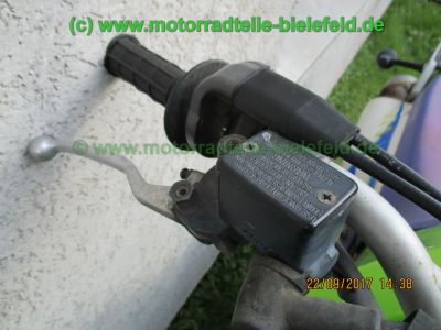 Kawasaki_KLX650C_Hard-Enduro_gruen_1Hd_33kW_EZ93_ausser_Betrieb_2006_USD-Gabel_grosser_Acerbis-Tank_Motor_-58.jpg