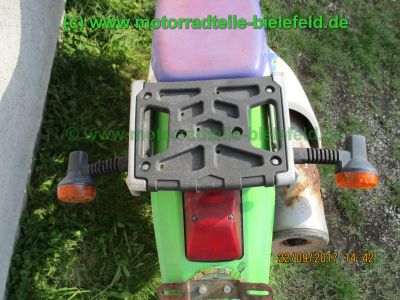 Kawasaki_KLX650C_Hard-Enduro_gruen_1Hd_33kW_EZ93_ausser_Betrieb_2006_USD-Gabel_grosser_Acerbis-Tank_Motor_-87.jpg