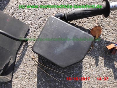 Yamaha_FZS600_Fazer_RJ02_rot_zerlegt_-_Ersatzteile_Teile_parts_spares_spare-parts_ricambi_repuestos_wie_FZ1_FZ6_FZR600R_YZF600R-151.jpg