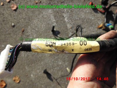 Yamaha_FZS600_Fazer_RJ02_rot_zerlegt_-_Ersatzteile_Teile_parts_spares_spare-parts_ricambi_repuestos_wie_FZ1_FZ6_FZR600R_YZF600R-248.jpg
