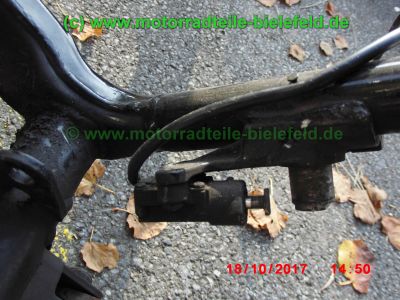 Yamaha_FZS600_Fazer_RJ02_rot_zerlegt_-_Ersatzteile_Teile_parts_spares_spare-parts_ricambi_repuestos_wie_FZ1_FZ6_FZR600R_YZF600R-261.jpg