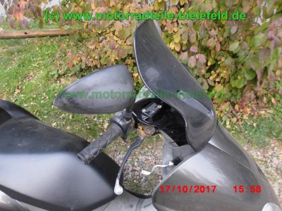 Yamaha_YP125_Majesty_SE06_grau_-_Ersatzteile_Teile_parts_spares_spare-parts_ricambi_repuestos_wie_Cygnus_Maxster_SE03_SE05_MBK_Skyliner_125_SE02_SE06_Flame_Thunder_-53.jpg