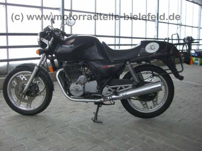 Honda_XBR_500_XBR500_PC15_schwarz_Chromstar_H_B_Koffersystem_32kW_19.jpg