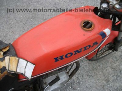 Honda_CB50J_orange_TOP_Auspuff_CB_CY_XL_Z_ST_50_DAX_Monkey_CY50_XL50_Z50_J_67.jpg