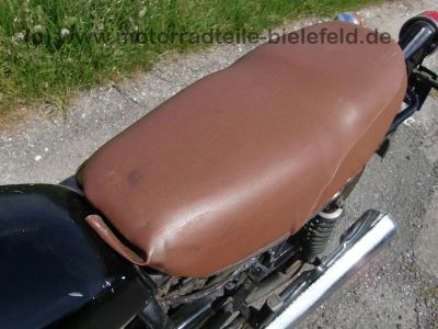 Honda_CB_250G_schwarz_KONI_braune_Sitzbank_Motor_CJ_250T_40.jpg