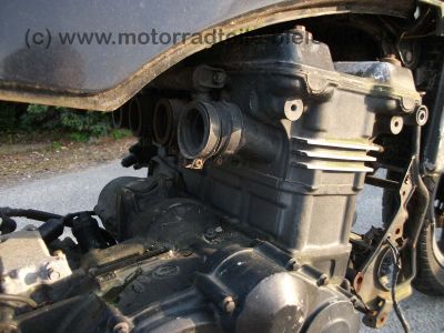 Kawasaki_GPZ900R_ZX900A_GPZ_ZX_900_750_R_A_900R_750R_900A_750A_Frontschaden_24_.jpg