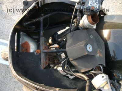 Kawasaki_GPZ900R_ZX900A_GPZ_ZX_900_750_R_A_900R_750R_900A_750A_Frontschaden_39_.jpg