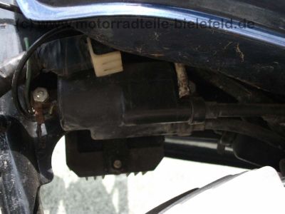 Honda_CM_250C_Custom_silberblau_MC06_CM_125_185_200_250_400_450_CM125_CM250_C_T_125C_250C_MC01_NC01_24.jpg