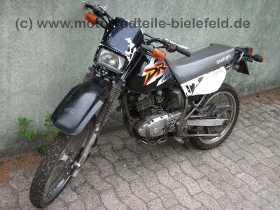 Suzuki_DR_125_SE_SF44A_grau_schwarz_EZ_2000_wie_DR_GN_GZ_125_DR125_GN125_GZ125_S_SE_125SE_125S_107.jpg