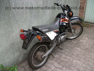 Suzuki_DR_125_SE_SF44A_grau_schwarz_EZ_2000_wie_DR_GN_GZ_125_DR125_GN125_GZ125_S_SE_125SE_125S_63.jpg