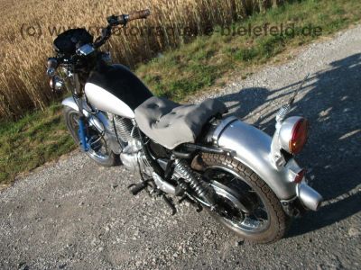 Suzuki_GN_400_GN400_silber_Ratte_Bobber_Chopper_wie_GN_DR_125_250_400_GN250_DR400_SP370_SP_370_65.jpg