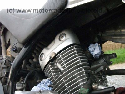 Honda_XL_125V_Varadero_JC32_wie_XL_VT_125C_125_VT125_C_C2__V_JC29_JC31_71.jpg