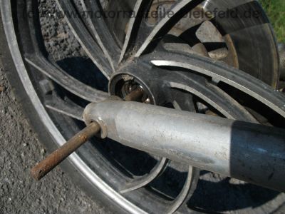 Yamaha_RD_125LC_10W_wie_RZ_RD_DT_125_LC_125L_2HK_46W_21.jpg