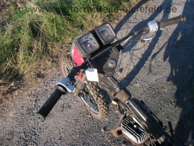 Suzuki_TS_50X_rot_nackt_wie_ZR_GT_RG_RM_ZR_TS_80_90_50_X_ZR50_GT80_TS80_TS90_RG80_RG90_43.jpg