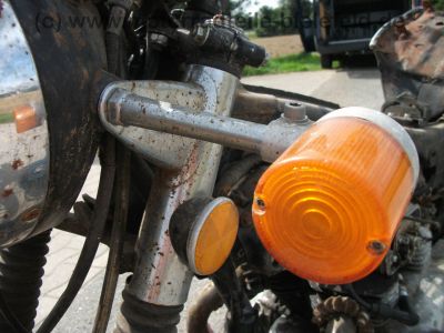 Honda_CB_200_blau_rostig_Sturzbuegel_wie_CB_125_250_CB125_CB200_CB250_K_55.jpg