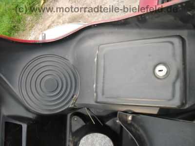 Honda_CBX_650E_RC13_rot_Pichler_BSM_Auspuff_Schuh_Gepaecksystem_wie_550_650_750_E_F_2_F2_PC04_RC17_44.jpg