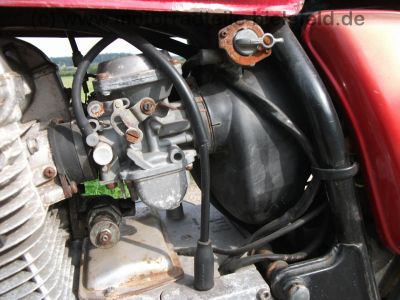 Suzuki_GS_450L_rot_Chopper_wie_GS_400_450_GS400_GS450_E_S_ST_L_T_G_35.jpg