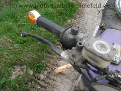 Yamaha_XS_400_2A2_lila_SR-Lampe_Doppel-Bremse_Ochsen-Augen_wie_250_360_XS400_SE_1U4_1U5_4G5_30.jpg