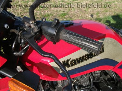 Kawasaki_GPz_305_rot_EX305_GIVI_wie_EX_Z_KZ_GPz_CSR_250_305_A_B_29.jpg