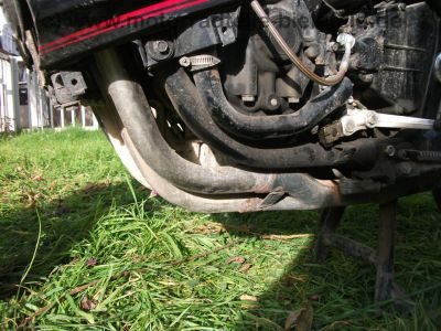 Kawasaki_GPX_750_R_ZX_750_F_ABM_Superbike_Lenker_Stahlflex__wie_GPZ_600_750_A_B_C__D_R_600R_750R_23.jpg