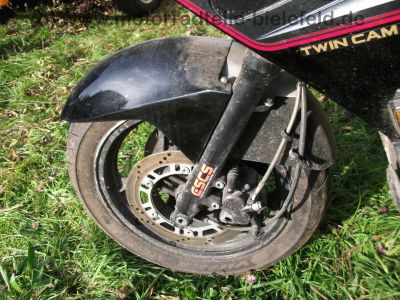 Kawasaki_GPX_750_R_ZX_750_F_ABM_Superbike_Lenker_Stahlflex__wie_GPZ_600_750_A_B_C__D_R_600R_750R_24.jpg