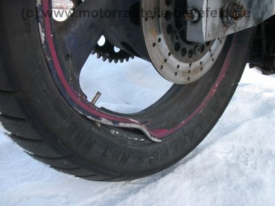 Yamaha_FZR_600_3HF_schwarz_Crash_-_wie_FZ_FZR_600_750_3HE_65.jpg