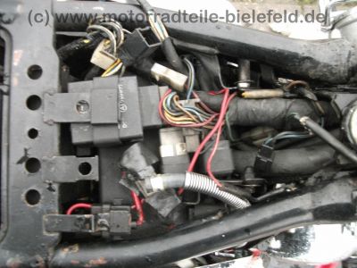 Yamaha_XV_1100_Virago_1TE_Crash_-_wie_XV_700_750_920_1000_Virago_4FY_4PW_3JL_3FY_3AL_4X7_32.jpg