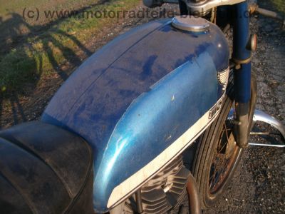 Honda_CB_100_blau_EZ_1975_2__Hd__12kW_wie_CB_CL_TL_SS_SL_50_80_90_100_125_73.jpg