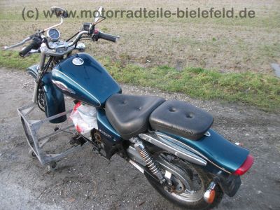 Suzuki_GZ_125_U_125U_Marauder_tuerkis_Originallack_technisch_wie_DR_GN_125_S_SE_79.jpg