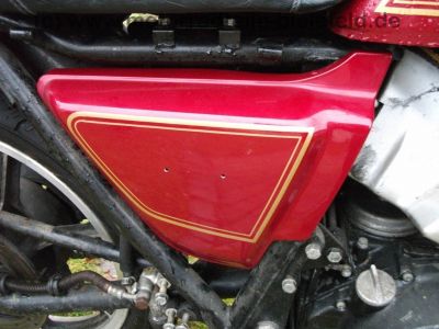 Kawasaki_KZ_750_E_rot_Neuteile_2x_4in1_Auspuff_motad_n-eta_BSM_-_wie_Z_KZ_GPz_650_750_B_C_E_GP_LTD_UT_45.jpg